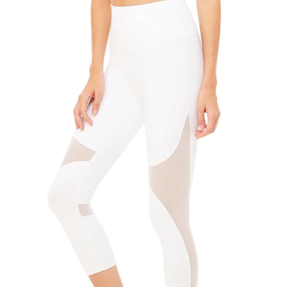 NWT Alo yoga high waist coast capri